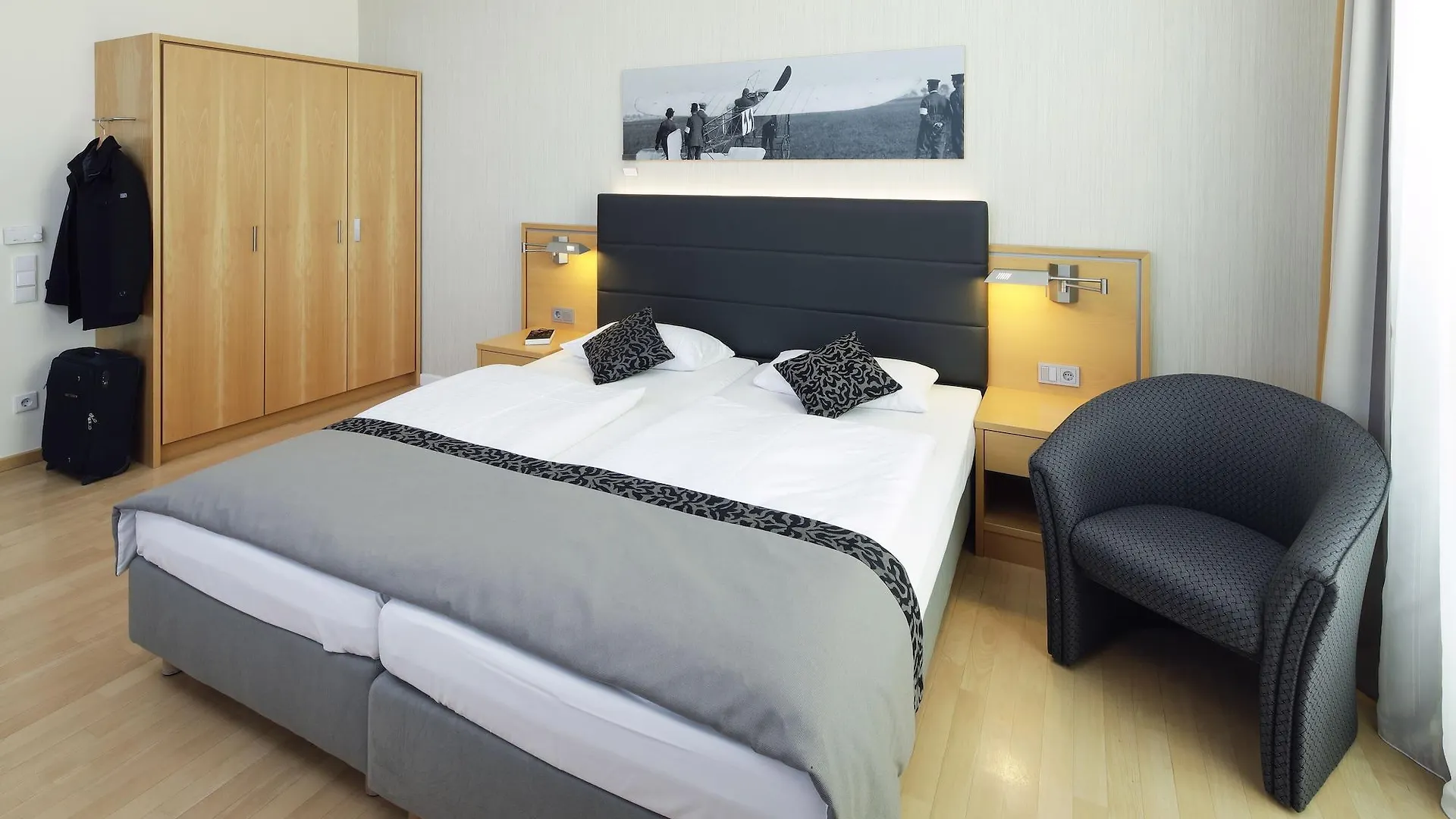 Airporthotel Berlin-Adlershof Германия