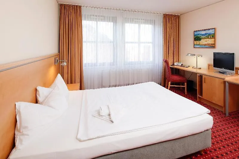 *** Szálloda Airporthotel Berlin-Adlershof Németország