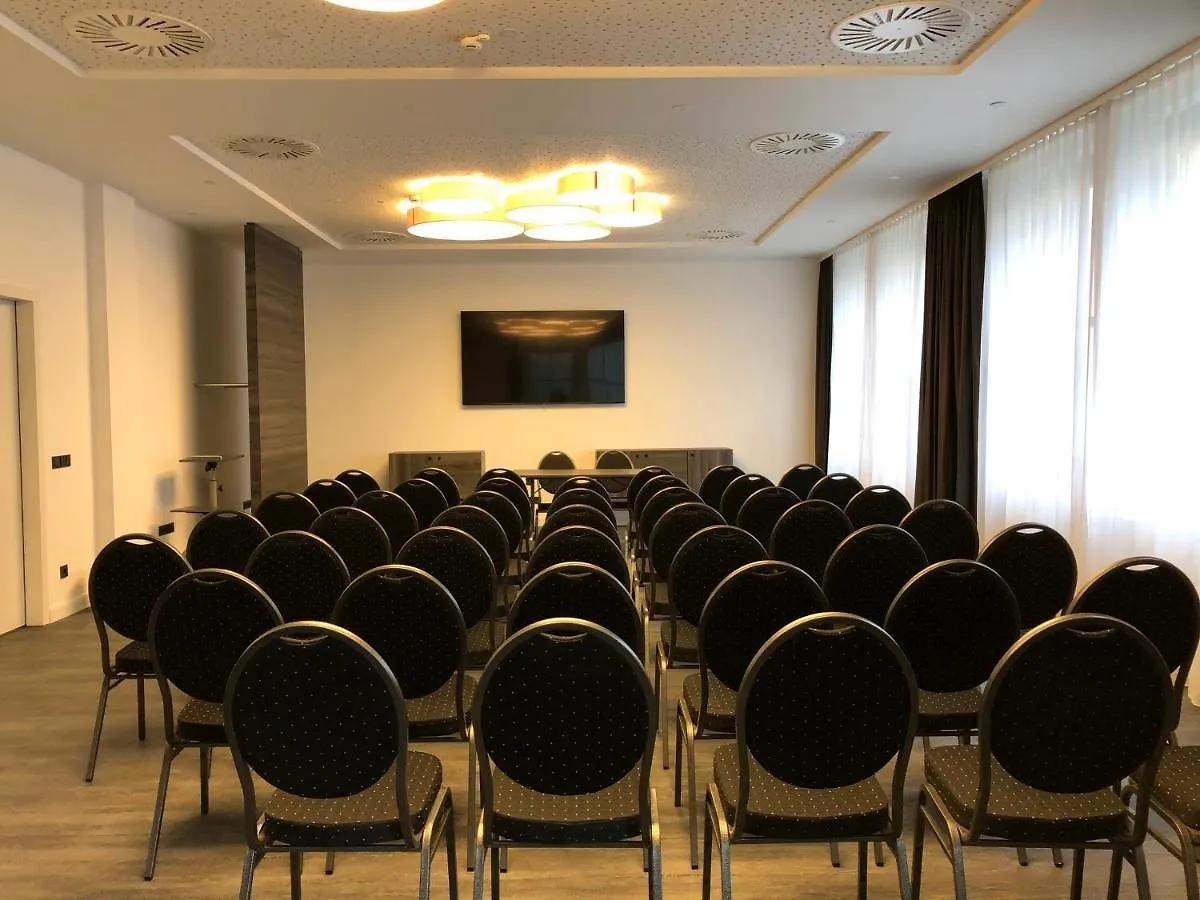 Airporthotel Berlin-Adlershof