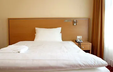 Airporthotel Berlin-Adlershof Hotel